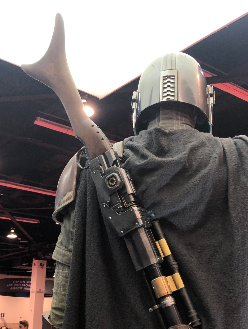 Illustration for article titled Up Close and Personal With the Armor and Weapons of The Mandalorian's Mysterious Stars